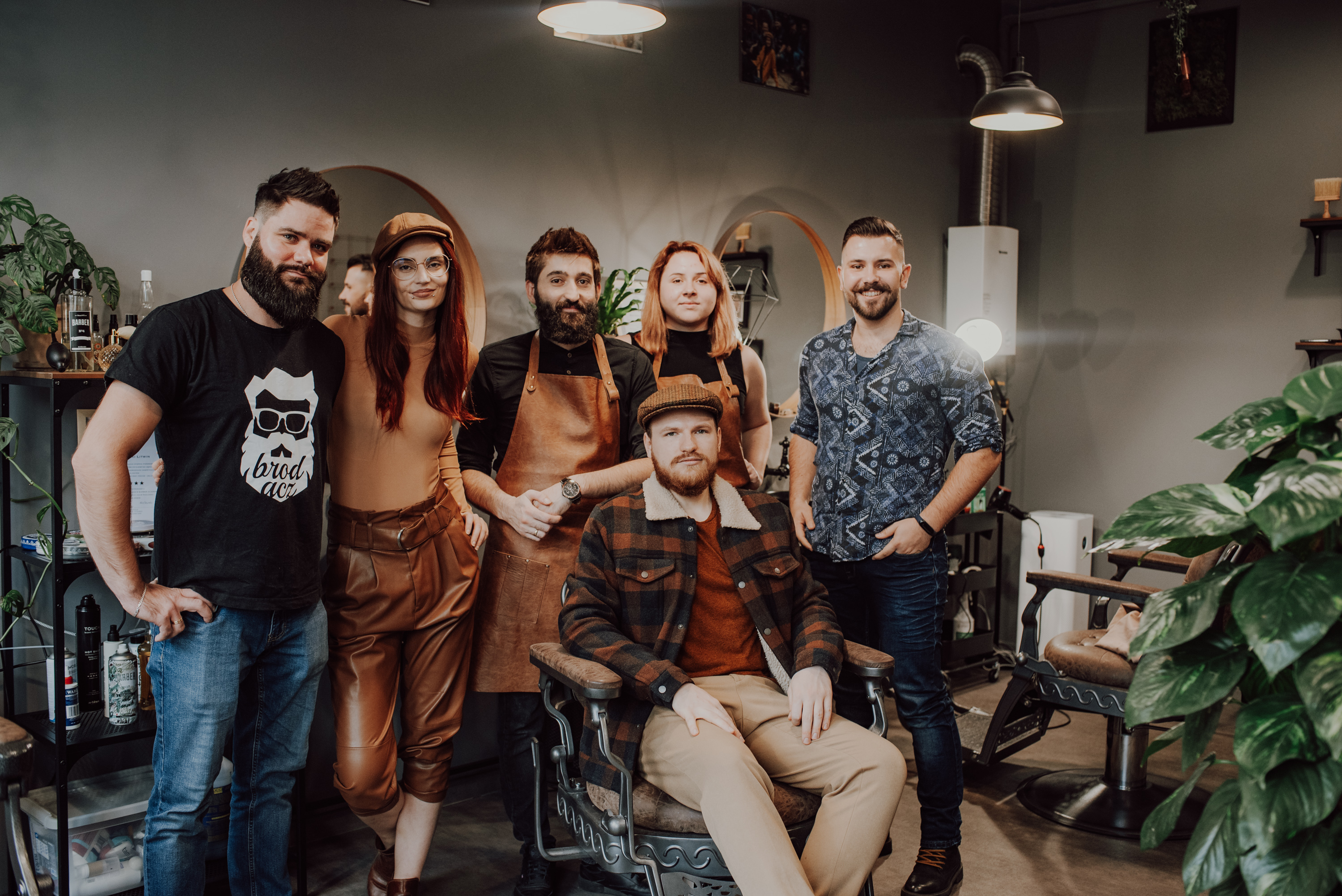 Zespół Cyrulików w naszym pierwszym barber shopie w Katowicach”